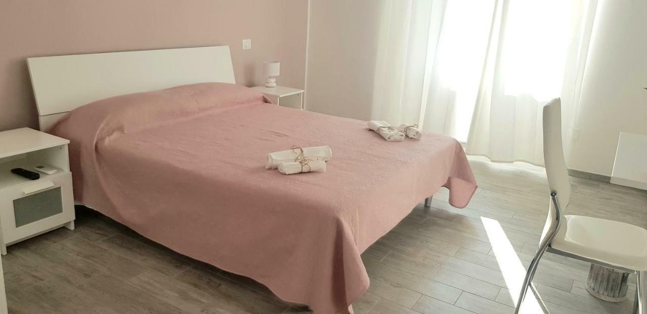 Bed and Breakfast Butterfly House Salerno Esterno foto