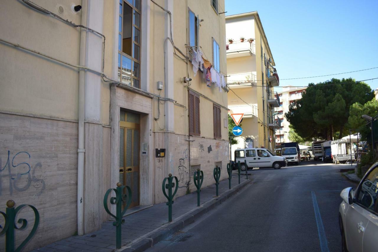 Bed and Breakfast Butterfly House Salerno Esterno foto