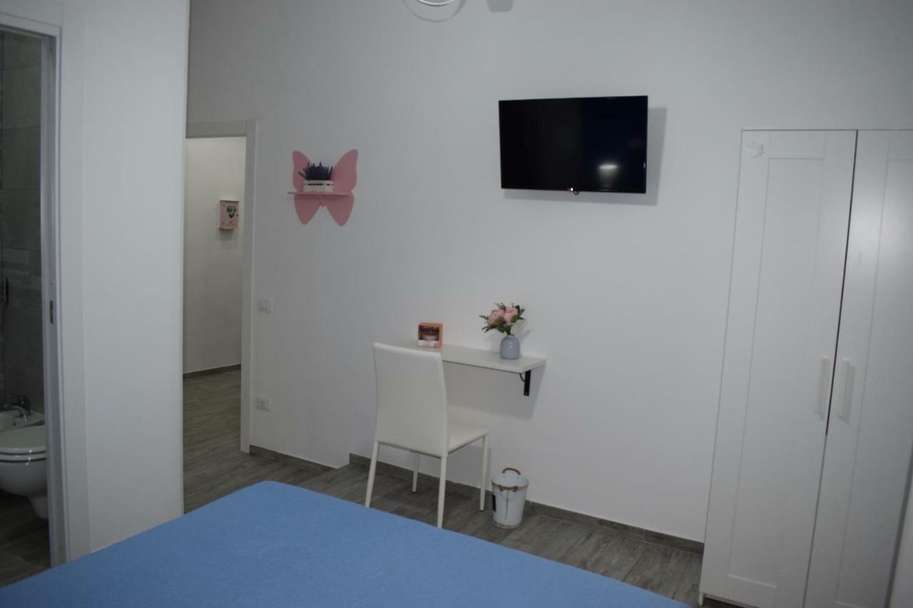 Bed and Breakfast Butterfly House Salerno Esterno foto